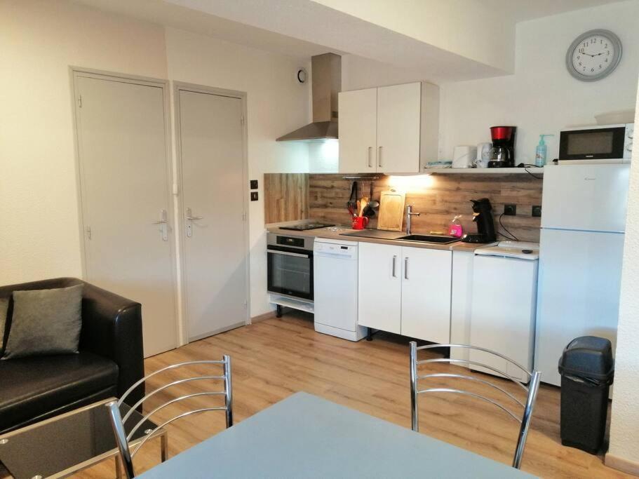 Joyeuse, Superbe Appartement D'Environs 30M2. Kültér fotó